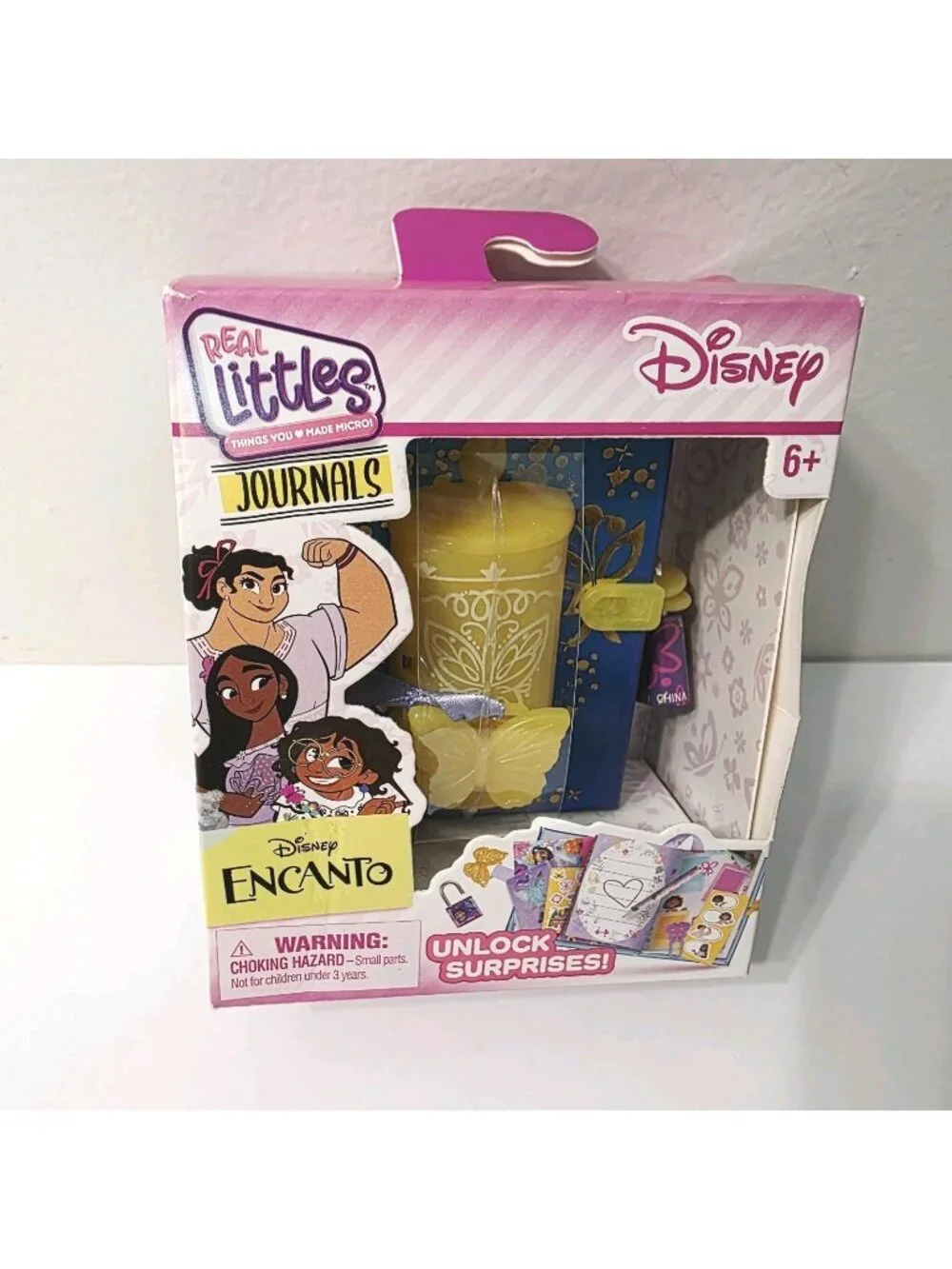 Real Littles Disney ENCANTO Movie Mini Journal Surprises Bookmark Lock Key